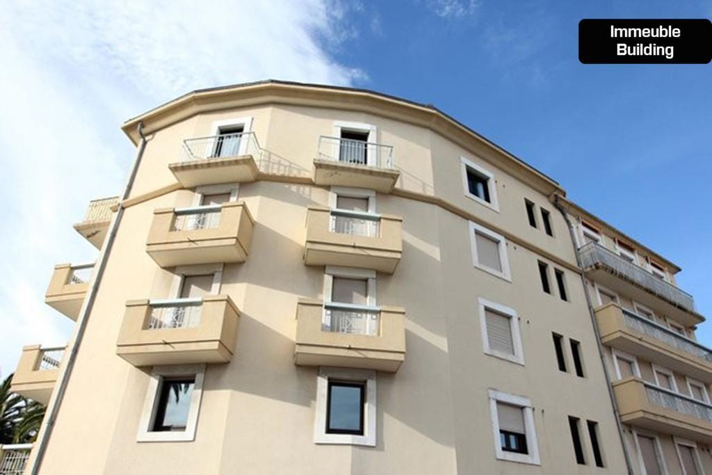 Coeur De Cannes - 2 Pieces Moderne Bagian luar foto
